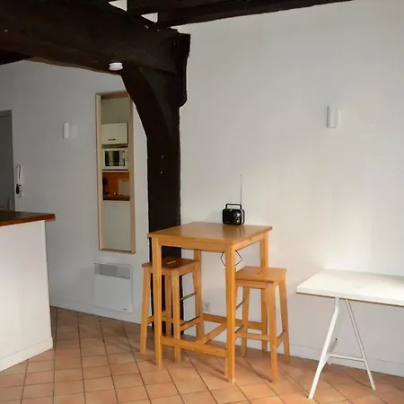 Studio Hypercentre, Au Calme Et Rue Pietonne -3- דירה רואן
